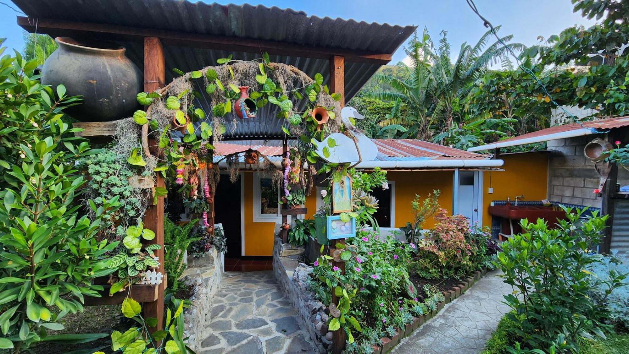Posada Woochooch San Juan La Laguna Eksteriør billede